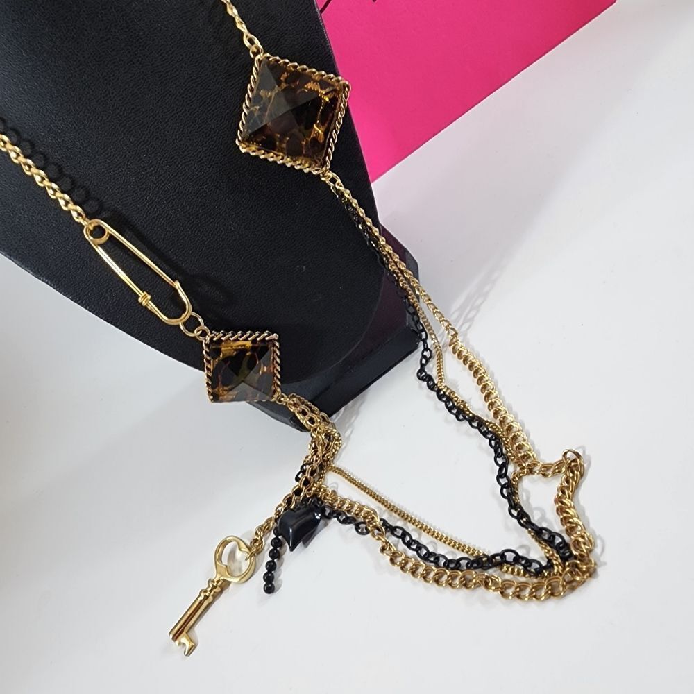 Betsey Johnson vintage long necklace